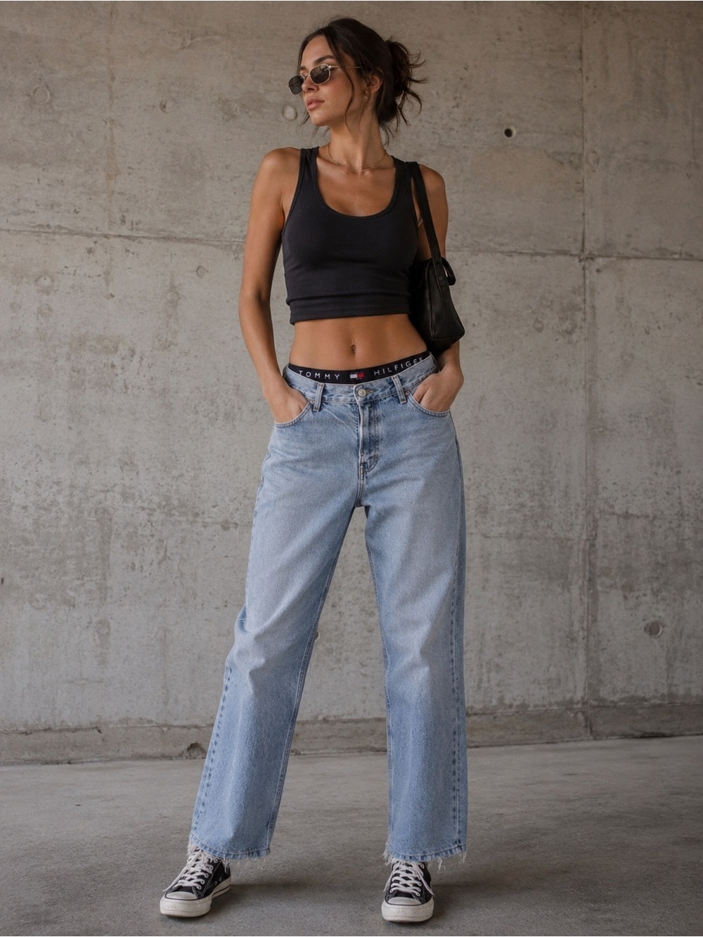 Vintage Y2K Tommy Hilfiger Light Wash Straight Leg Denim Jeans Distressed Hem